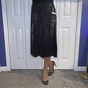 NWT Simply Vera Verawang Pleated Skirt Size XS